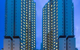 Horison Ultima Suite & Residences Rasuna Jakarta Exterior photo