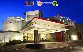 Swiss-Belinn Panakkukang Makassar Exterior photo