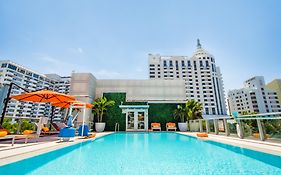 Iberostar Waves Berkeley Shore Miami Beach Exterior photo