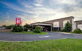 Red Roof Inn Plus Newark Liberty Airport - Carteret Exterior photo