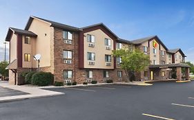 Super 8 By Wyndham Peoria Hotel Exterior photo