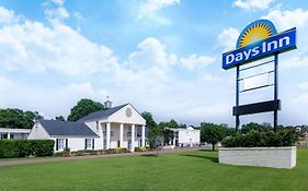 Days Inn By Wyndham Natchez Exterior photo