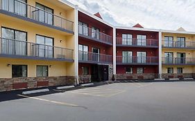 Quality Inn & Suites Worcester Exterior photo