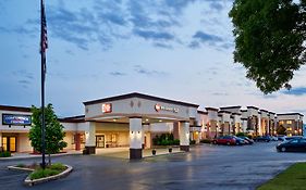 Best Western Plus Milwaukee Airport Hotel & Conference Center Exterior photo