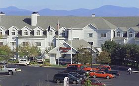 Hampton Inn Burlington - Colchester Exterior photo