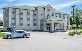 Quality Inn Ottawa Exterior photo