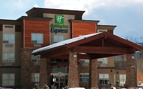 Holiday Inn Express Golden-Kicking Horse, An Ihg Hotel Exterior photo