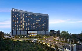 Hyatt Regency Gurgaon Hotel Exterior photo