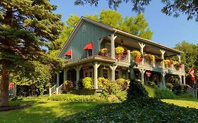 Weatherpine Inn Niagara-on-the-Lake Exterior photo