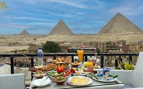 Golden Pyramids View Inn Cairo Exterior photo