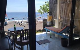 Tambun Sari Beach Homestay Amed  Exterior photo