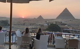 Golden Pyramids View Guest House Cairo Exterior photo