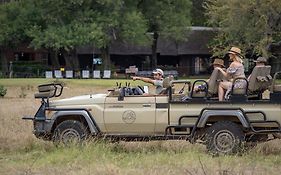 Mohlabetsi Safari Lodge Hoedspruit Exterior photo