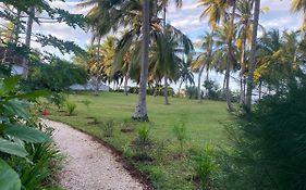 Garden Beach Apartment Zanzibar Pwani Mchangani Exterior photo