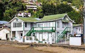 Cholson Chalets Charlotteville Exterior photo