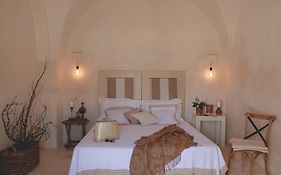 Masseria Le Carrube Villa Ostuni Room photo