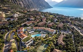 Park Hotel Imperial Limone sul Garda Exterior photo