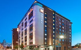 Ibis Belfast City Centre Hotel Exterior photo