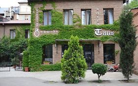 Tiflis Hotel Exterior photo