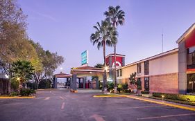 Four Points By Sheraton Saltillo Hotel Exterior photo