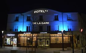 Hotel De La Gare Chateauroux Exterior photo