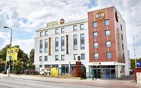 B&B Hotel Warszawa-Okecie Exterior photo