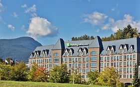 Holiday Inn & Suites North Vancouver, An Ihg Hotel Exterior photo