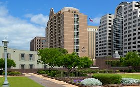 Doubletree Suites By Hilton Austin Downtown Capitol Exterior photo