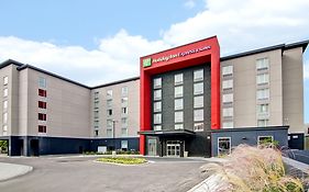 Holiday Inn Express & Suites Oshawa Downtown - Toronto Area, An Ihg Hotel Exterior photo