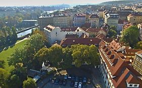 Pytloun Old Armoury Hotel Prague Exterior photo