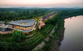 Patamma Hideaway Resort Nan Exterior photo