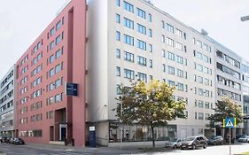 Novotel Suites Wien City Donau Exterior photo