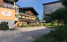 Gasthof Wiesenhof Hotel Strobl Exterior photo