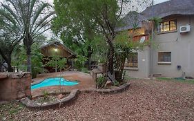 Marloth Kruger Little Manor Villa Marloth Park Exterior photo