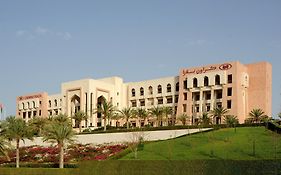 Crowne Plaza Sohar, An Ihg Hotel Exterior photo