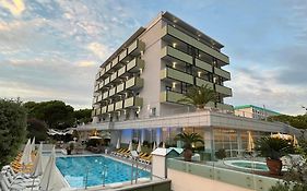 Hotel Eden Bibione Exterior photo