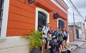 Hostal La Ermita Hostel Merida Exterior photo