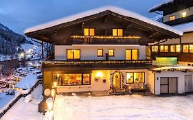 Pension St.Leonhard Bed & Breakfast Bad Gastein Exterior photo