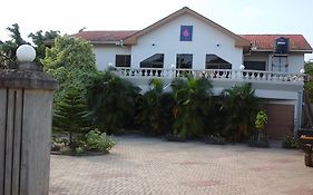 Eden Lodge Cape Coast Exterior photo