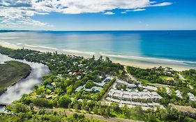 East On Byron Hotel Byron Bay Exterior photo