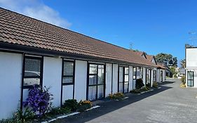 Summer Inn Motel Orewa Exterior photo