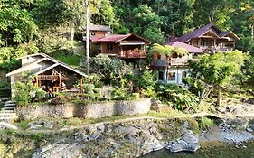 Kupu Kupu Garden Guest House & Cafe Bukit Lawang Exterior photo