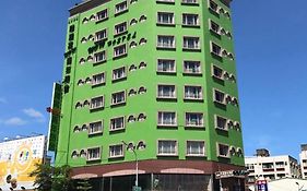 Hualien Wow Hostel Exterior photo