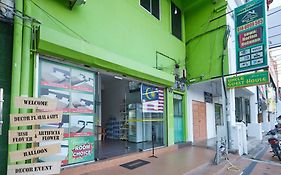 Uncle Guesthouse Kuala Terengganu Exterior photo