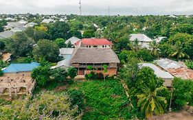 La Fontana Restaurant & Bungalows Kendwa Exterior photo