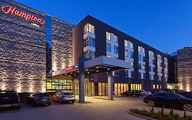 Hampton By Hilton Warsaw Airport Hotel Exterior photo