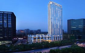 Hilton Zhengzhou Hotel Exterior photo