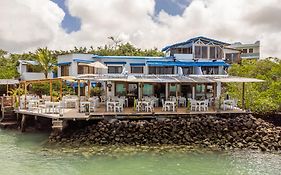 Blu Galapagos Sustainable Waterfront Lodge Puerto Ayora  Exterior photo