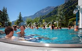 Hotel Alpenblick-Leukerbad-Therme Exterior photo