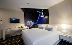 Science Hotel Szeged Room photo